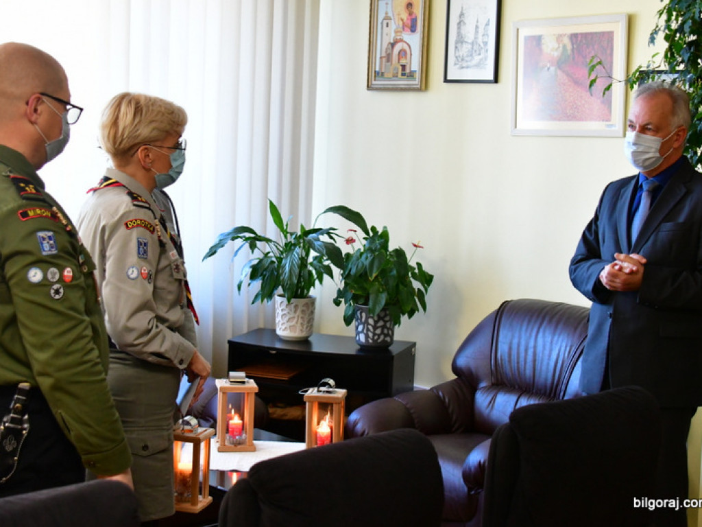 Betlejemskie Światło Pokoju 2021 (FOTO)