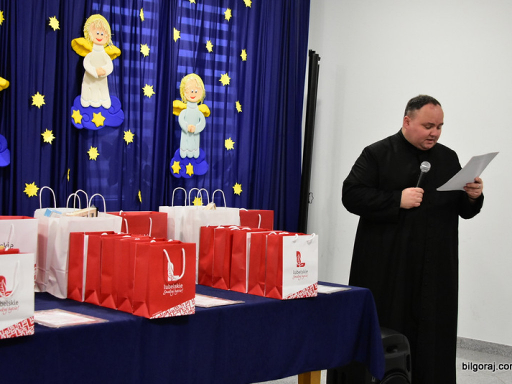 Dzieci przygotowały ozdoby na choinkę dla św. Jana Pawła II (FOTO)