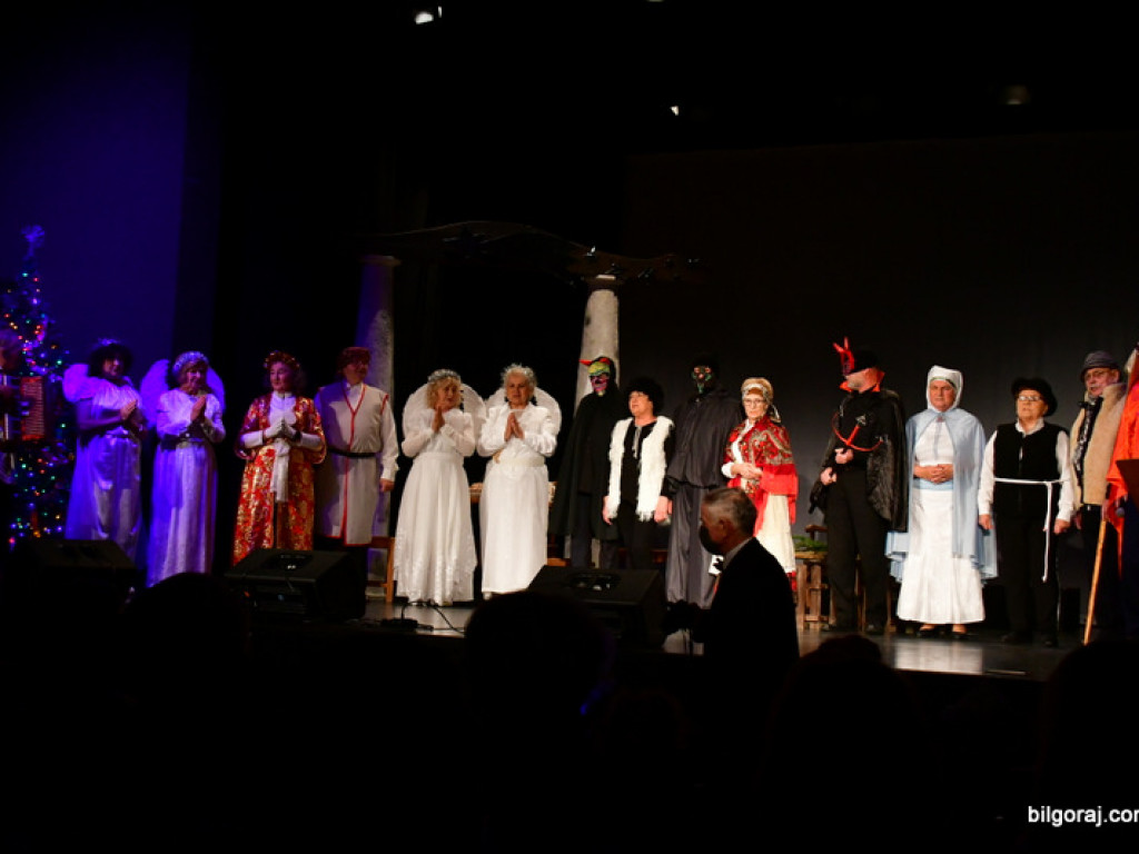 Jasełka w wykonaniu słuchaczy UTW Biłgoraj (FOTO)