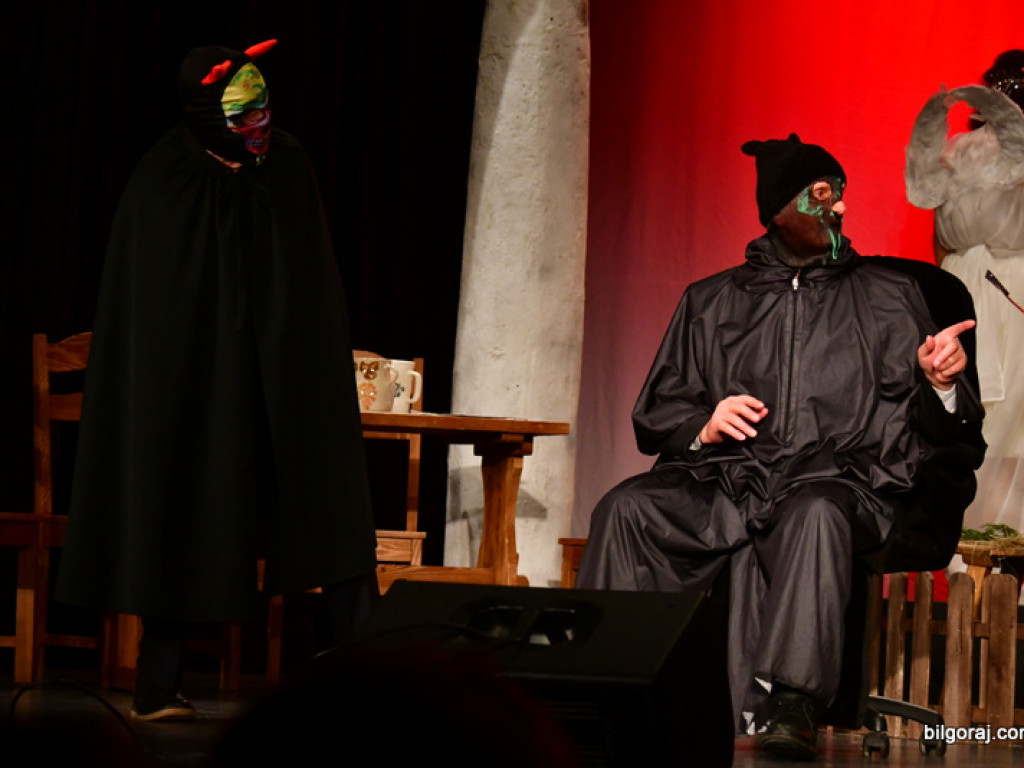 Jasełka w wykonaniu słuchaczy UTW Biłgoraj (FOTO)