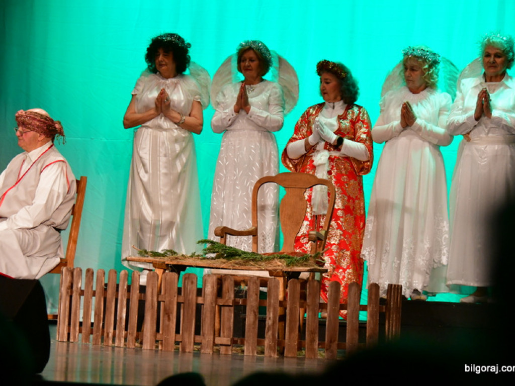 Jasełka w wykonaniu słuchaczy UTW Biłgoraj (FOTO)