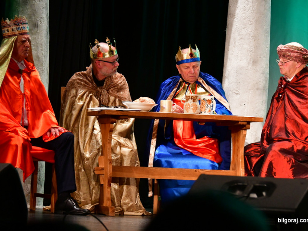 Jasełka w wykonaniu słuchaczy UTW Biłgoraj (FOTO)