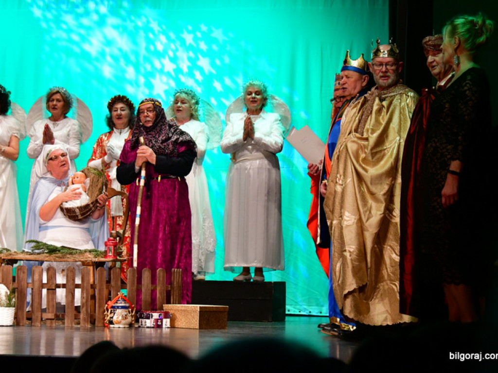 Jasełka w wykonaniu słuchaczy UTW Biłgoraj (FOTO)