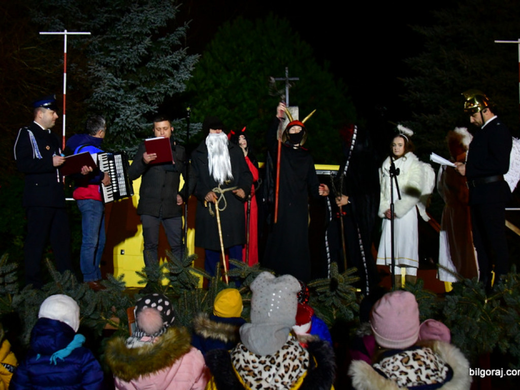 Gorajskie diabełki na pożegnanie starego i powitanie Nowego Roku (FOTO, VIDEO)