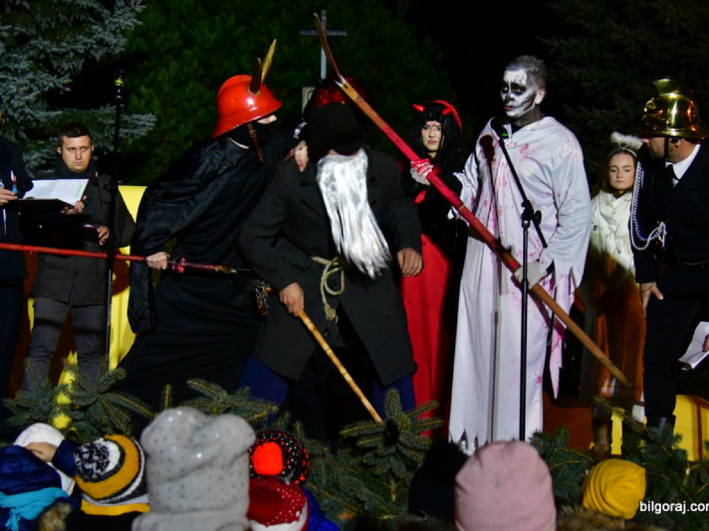 Gorajskie diabełki na pożegnanie starego i powitanie Nowego Roku (FOTO, VIDEO)
