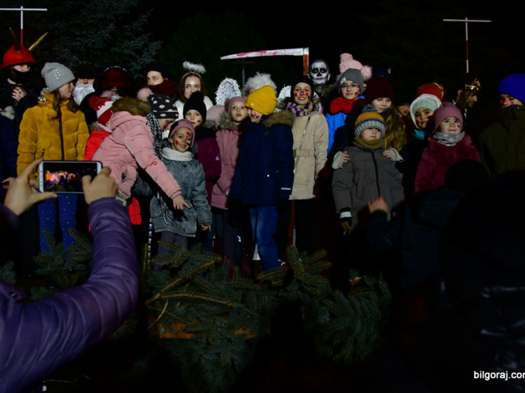 Gorajskie diabełki na pożegnanie starego i powitanie Nowego Roku (FOTO, VIDEO)