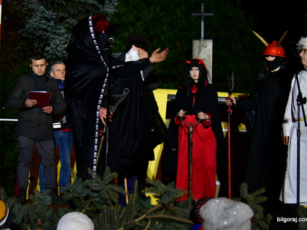 Gorajskie diabełki na pożegnanie starego i powitanie Nowego Roku (FOTO, VIDEO)