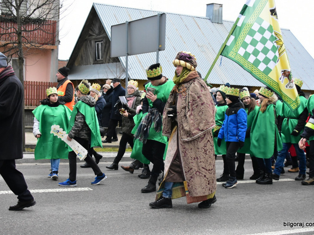 Orszak Trzech Króli przeszedł ulicami Biłgoraja (FOTO)