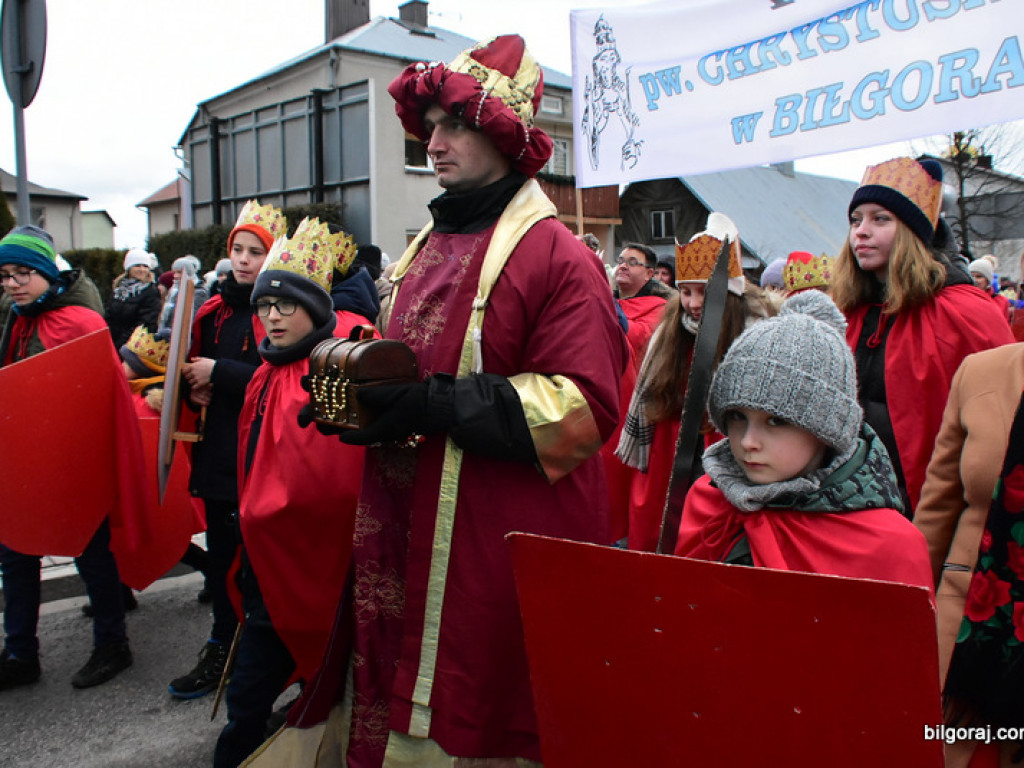 Orszak Trzech Króli przeszedł ulicami Biłgoraja (FOTO)