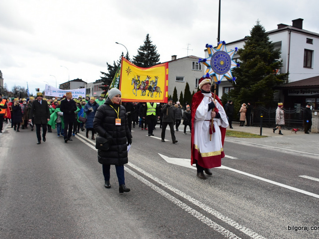 Orszak Trzech Króli przeszedł ulicami Biłgoraja (FOTO)