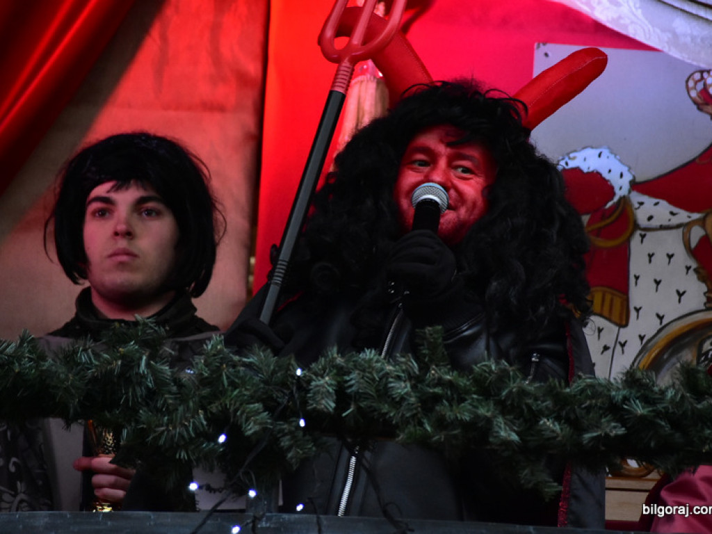 Orszak Trzech Króli przeszedł ulicami Biłgoraja (FOTO)