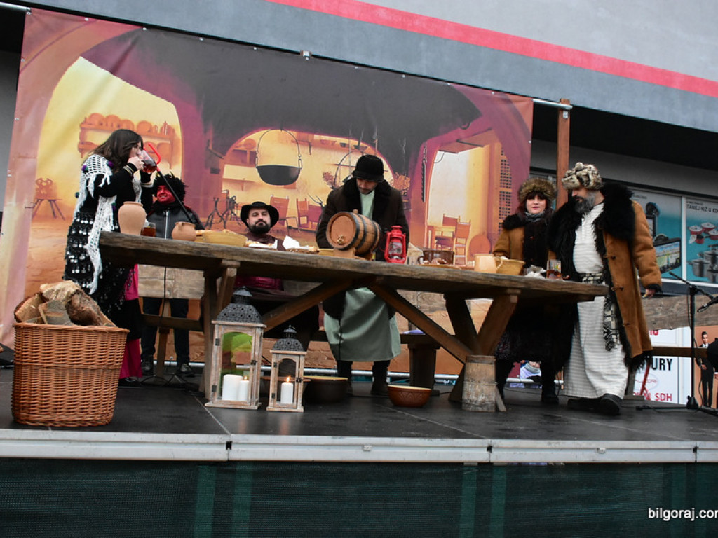 Orszak Trzech Króli przeszedł ulicami Biłgoraja (FOTO)