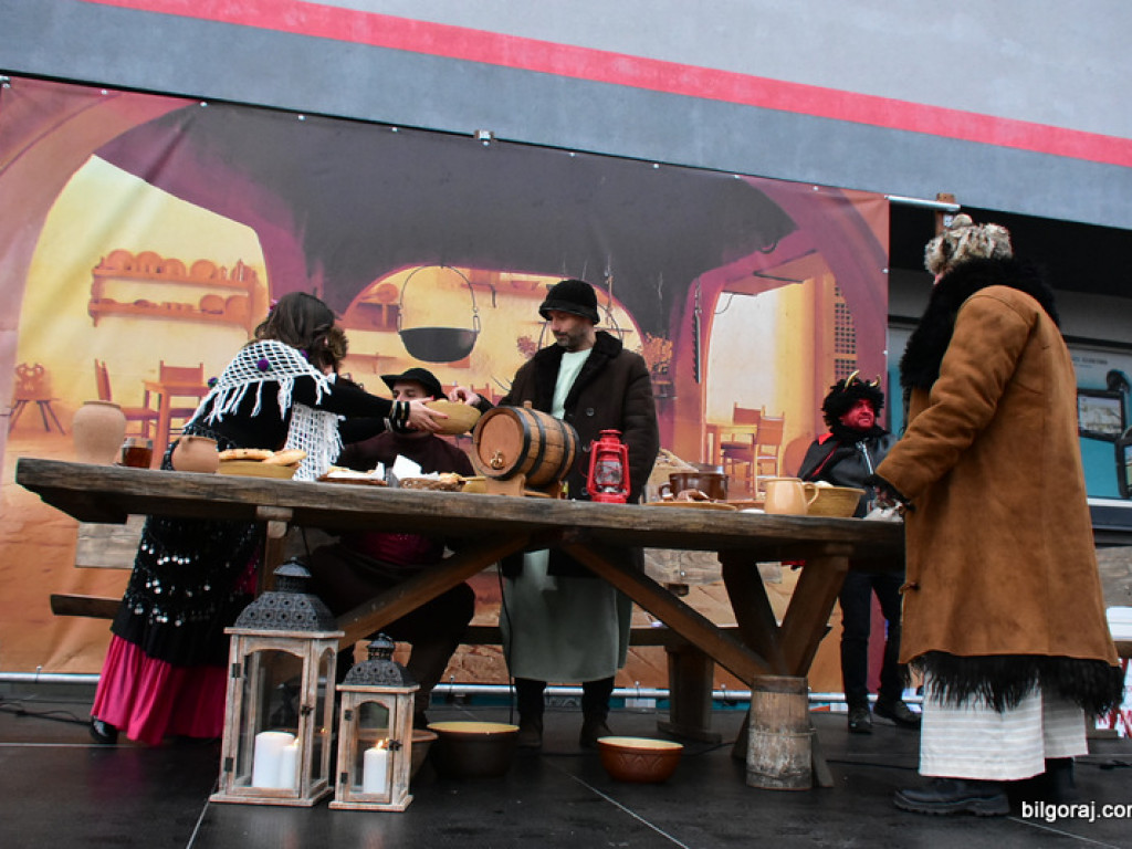 Orszak Trzech Króli przeszedł ulicami Biłgoraja (FOTO)