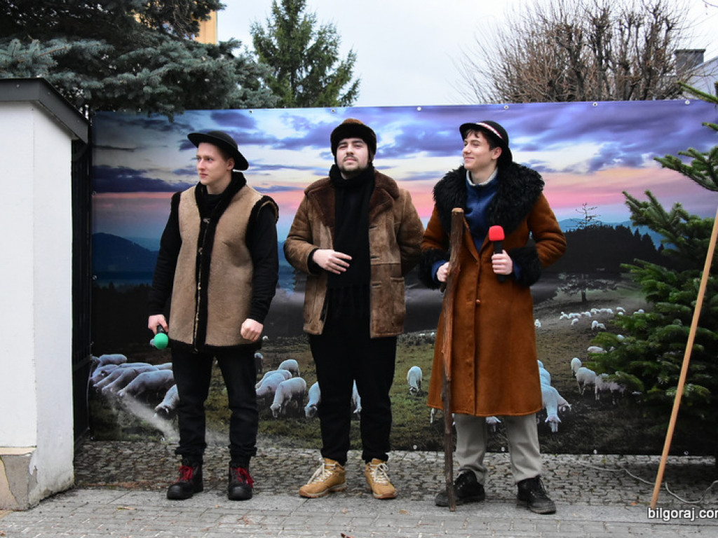 Orszak Trzech Króli przeszedł ulicami Biłgoraja (FOTO)