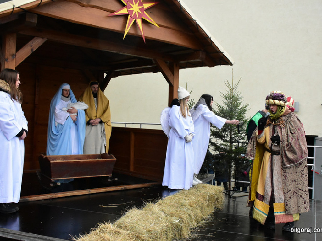 Orszak Trzech Króli przeszedł ulicami Biłgoraja (FOTO)