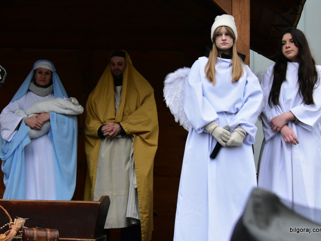 Orszak Trzech Króli przeszedł ulicami Biłgoraja (FOTO)