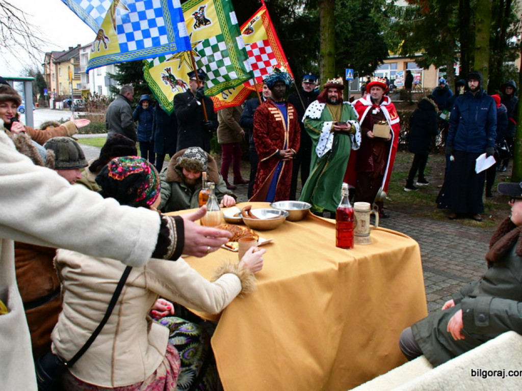 Trzej Królowie na gorajskim rynku (FOTO)