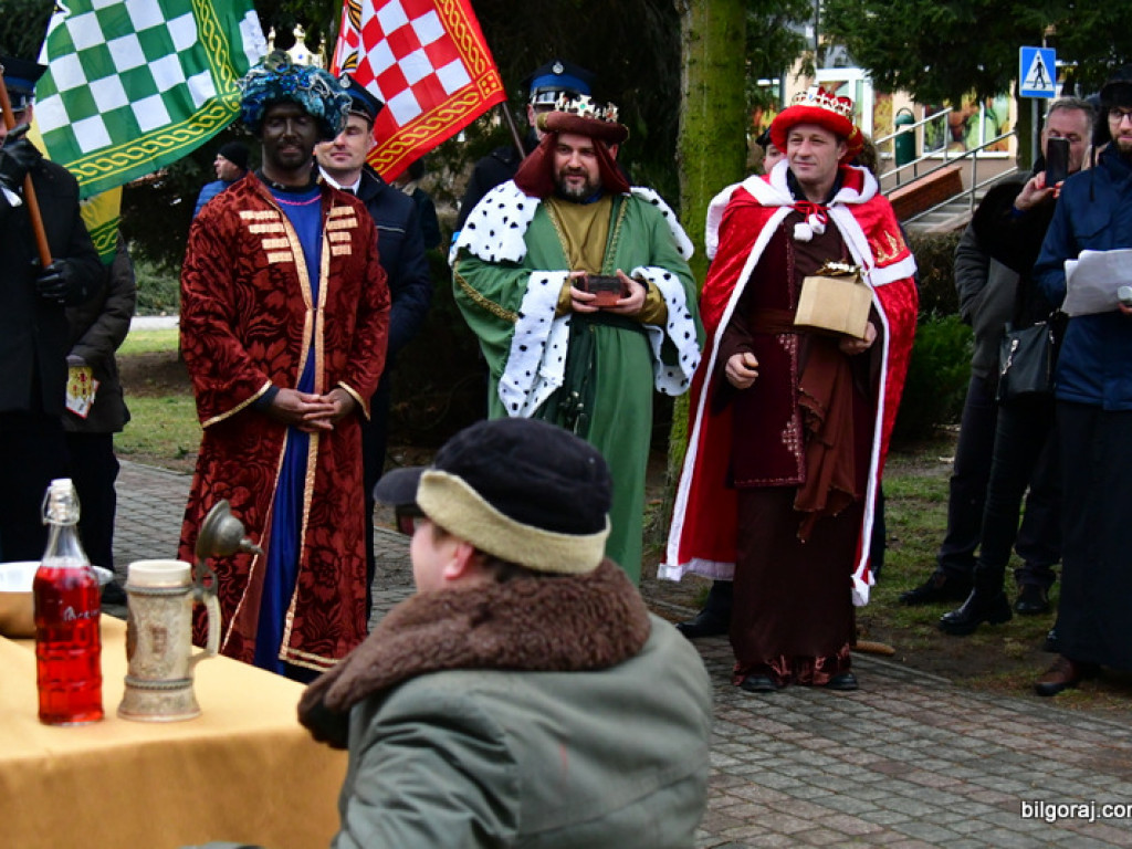 Trzej Królowie na gorajskim rynku (FOTO)