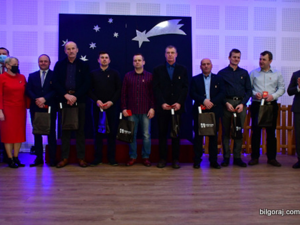 Spotkanie opłatkowe krwiodawców i jubileuszowa akcja poboru krwi w Majdanie Starym (FOTO)