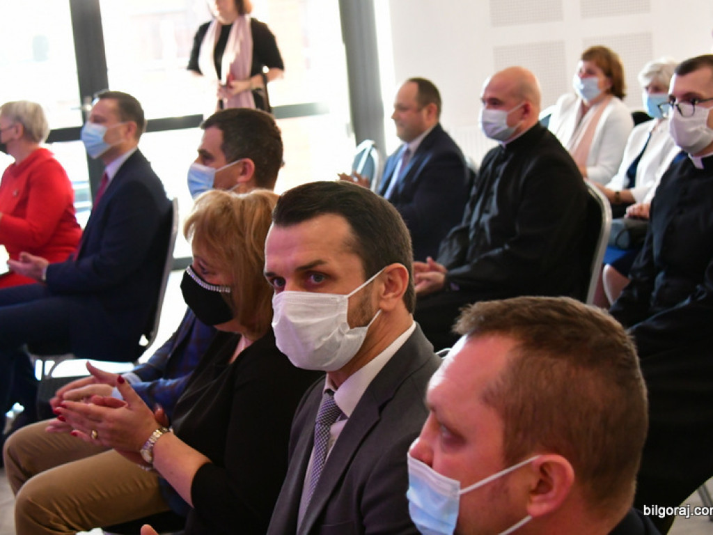 Spotkanie opłatkowe krwiodawców i jubileuszowa akcja poboru krwi w Majdanie Starym (FOTO)