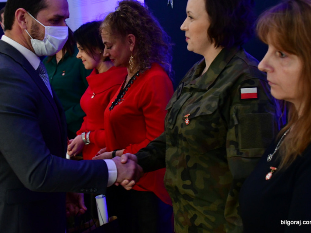 Spotkanie opłatkowe krwiodawców i jubileuszowa akcja poboru krwi w Majdanie Starym (FOTO)