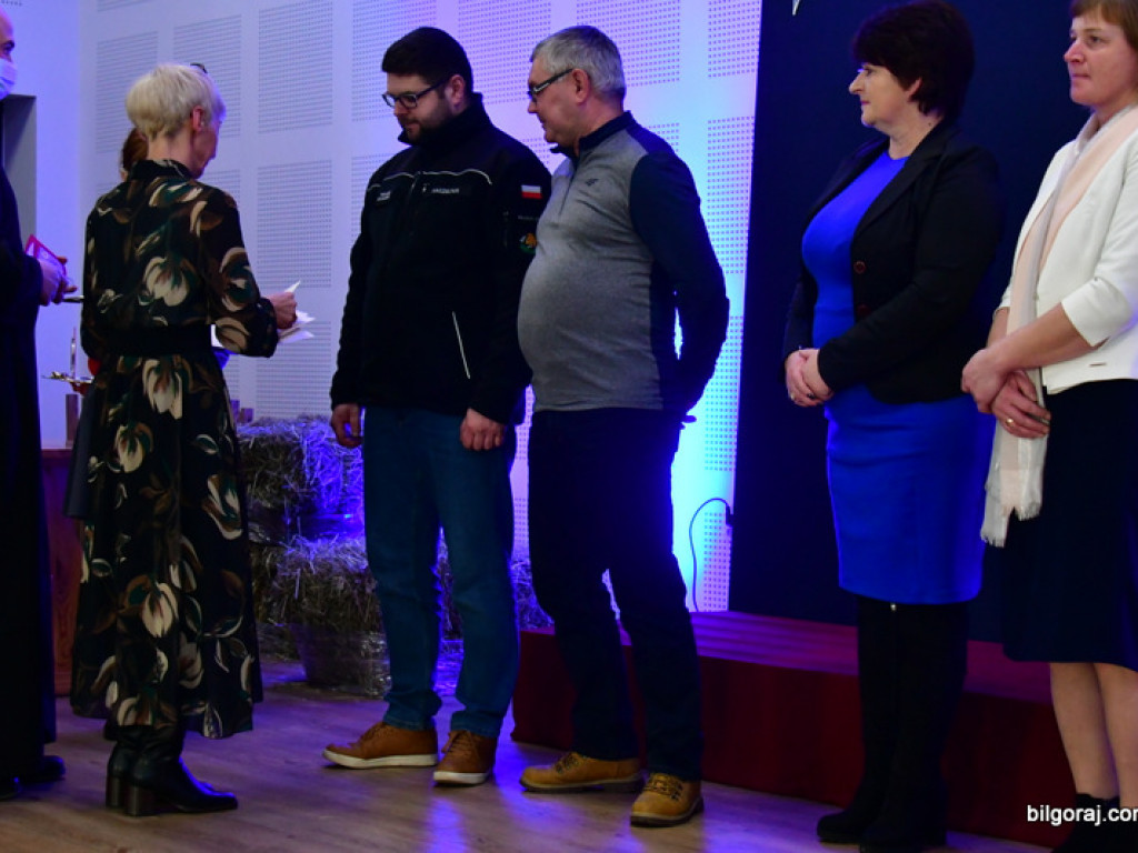 Spotkanie opłatkowe krwiodawców i jubileuszowa akcja poboru krwi w Majdanie Starym (FOTO)