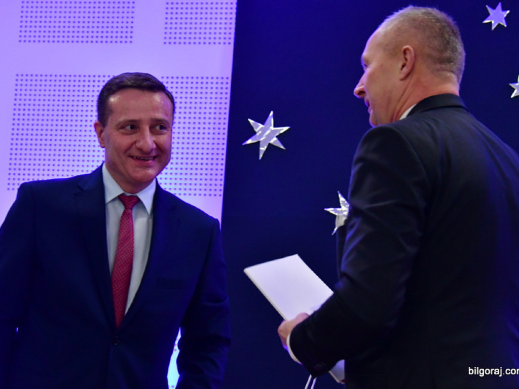 Spotkanie opłatkowe krwiodawców i jubileuszowa akcja poboru krwi w Majdanie Starym (FOTO)