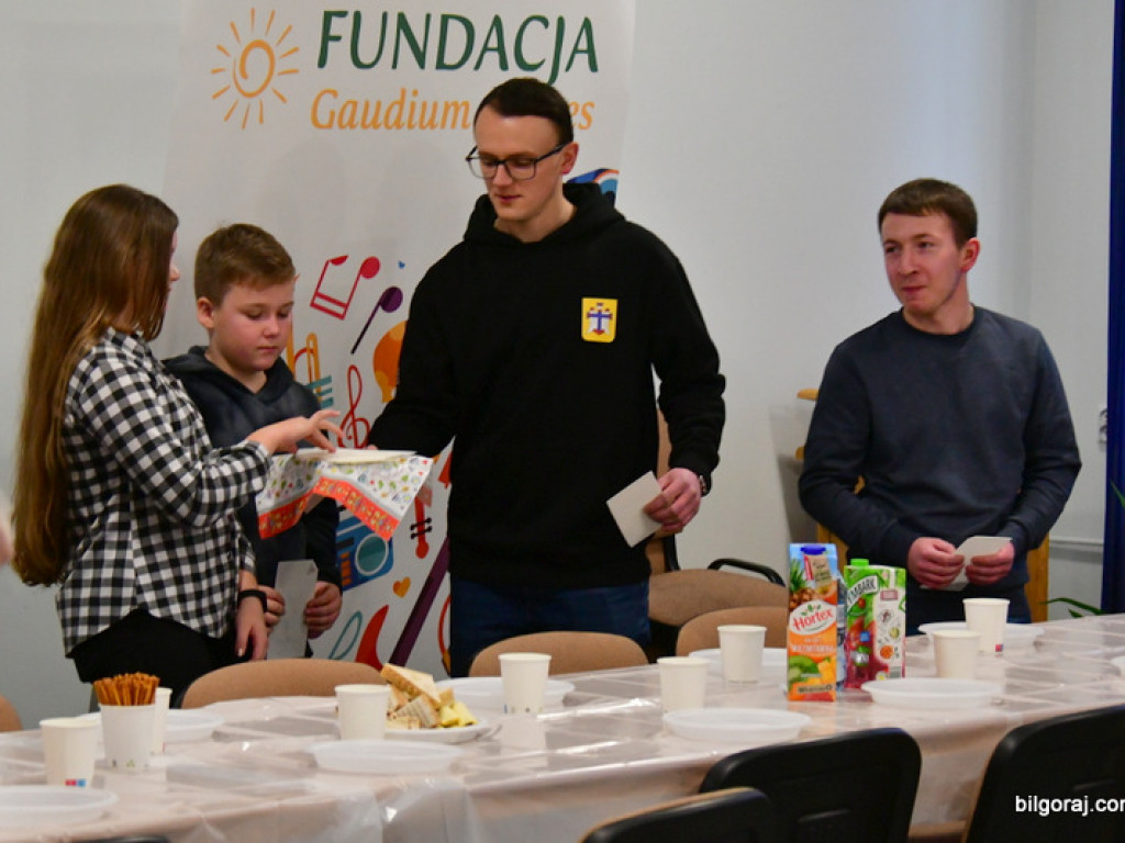 Spotkanie opłatkowe młodzieży skupionej w KSM (FOTO)