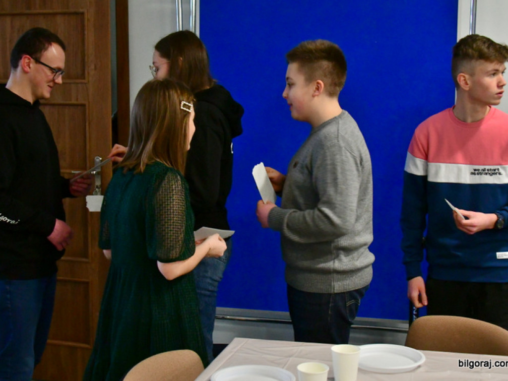 Spotkanie opłatkowe młodzieży skupionej w KSM (FOTO)