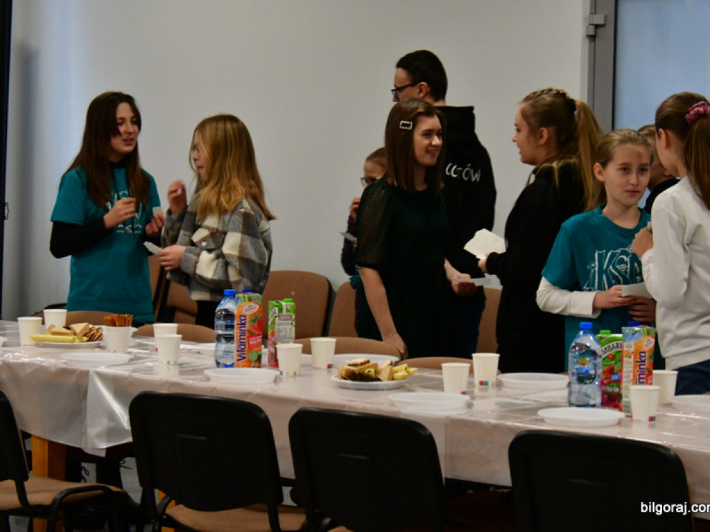 Spotkanie opłatkowe młodzieży skupionej w KSM (FOTO)