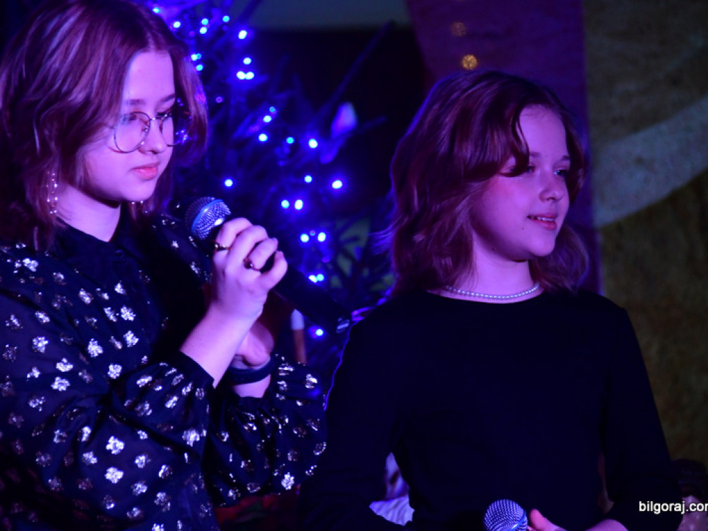 Koncert kolęd w wykonaniu Oli i Ali Tracz (FOTO, VIDEO)