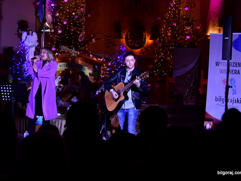 Koncert kolęd w wykonaniu Gosi Andrzejewicz (FOTO, VIDEO)
