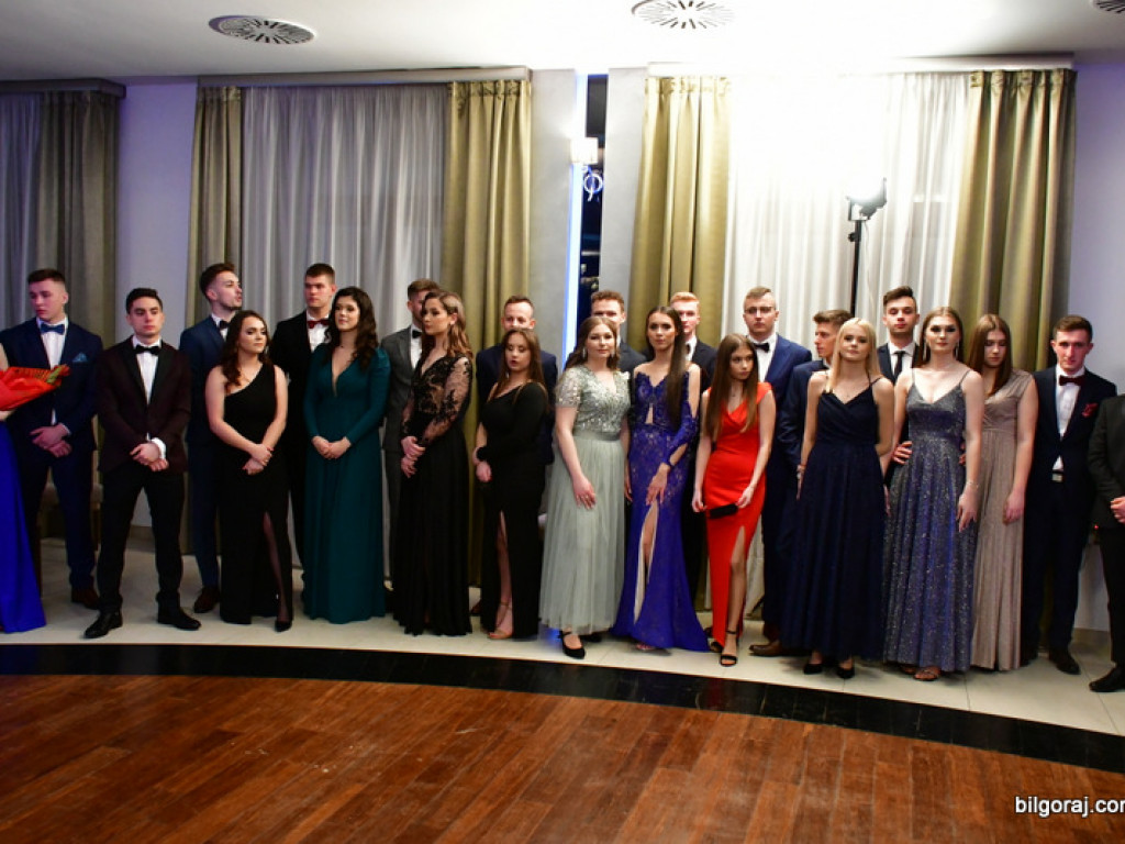 Studniówka uczniów biłgorajskiego Elektryka (FOTO, VIDEO)