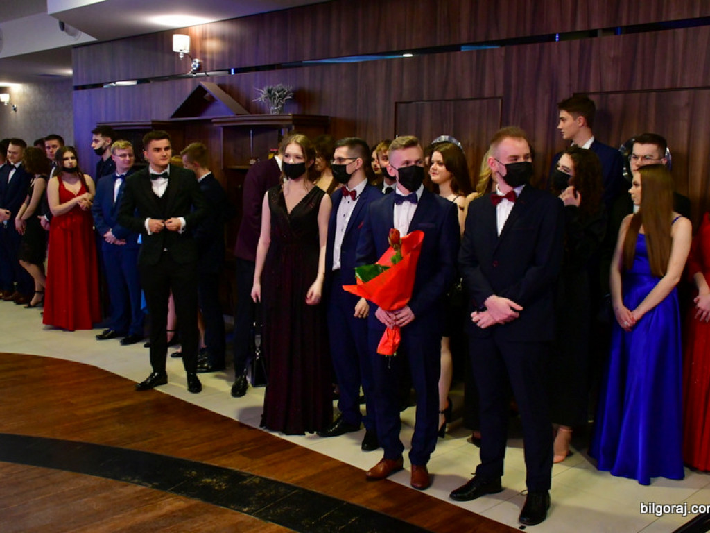 Studniówka uczniów biłgorajskiego Elektryka (FOTO, VIDEO)