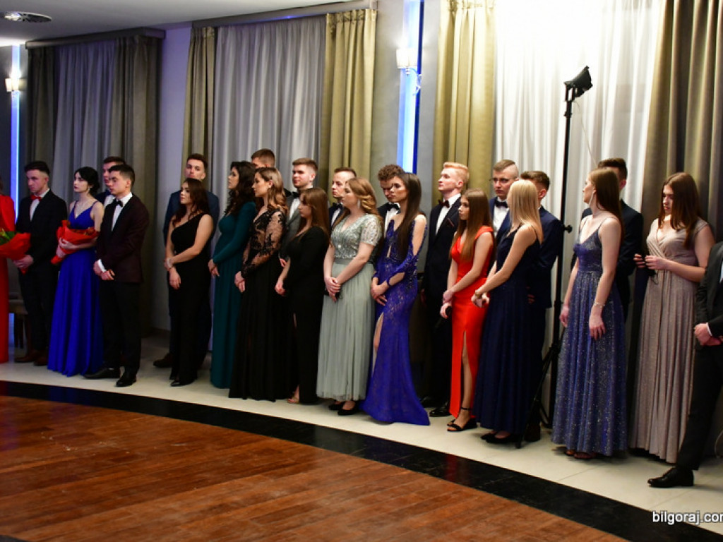 Studniówka uczniów biłgorajskiego Elektryka (FOTO, VIDEO)