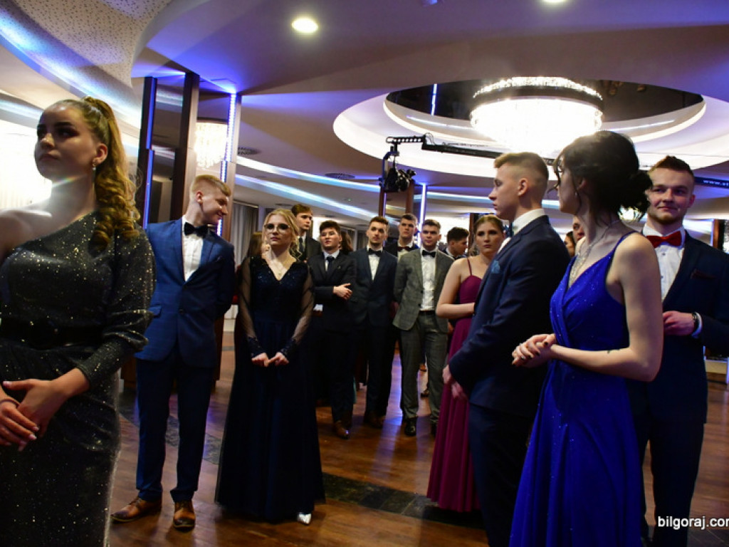 Studniówka uczniów biłgorajskiego Elektryka (FOTO, VIDEO)