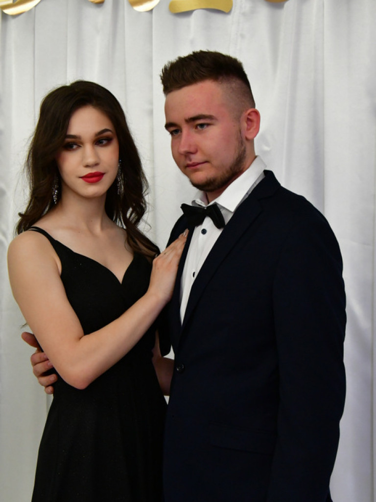 Studniówka uczniów biłgorajskiego Elektryka (FOTO, VIDEO)