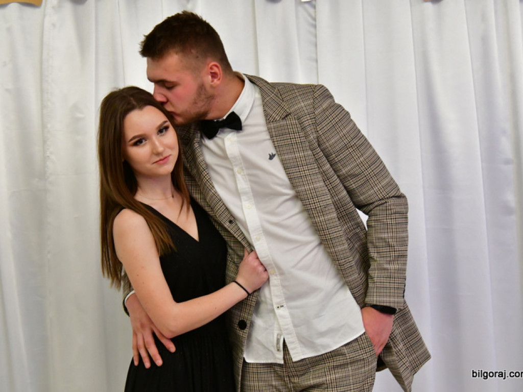 Studniówka uczniów biłgorajskiego Elektryka (FOTO, VIDEO)