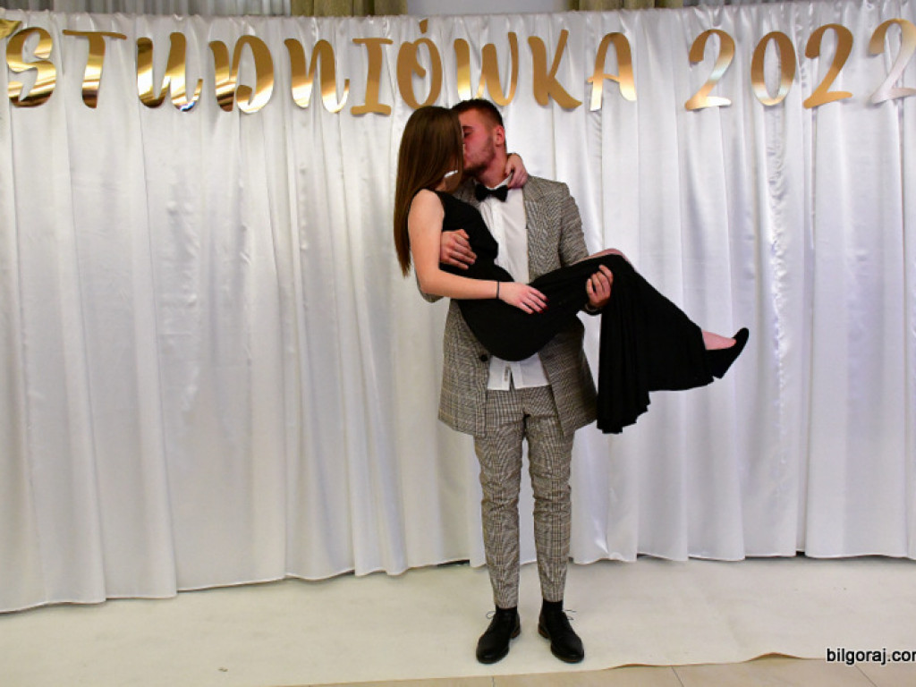 Studniówka uczniów biłgorajskiego Elektryka (FOTO, VIDEO)