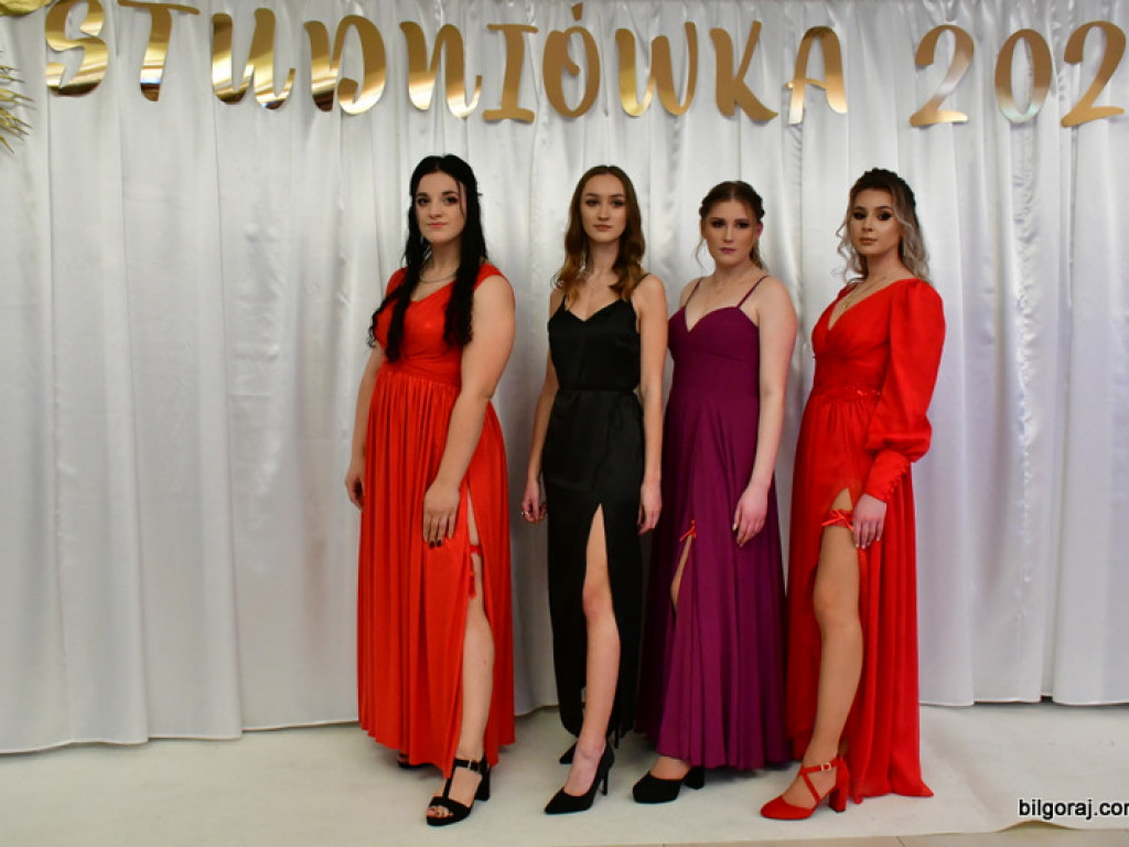 Studniówka uczniów biłgorajskiego Elektryka (FOTO, VIDEO)