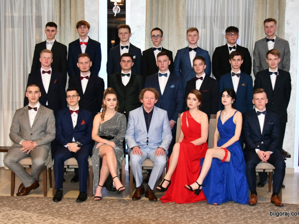 Studniówka uczniów biłgorajskiego Elektryka (FOTO, VIDEO)