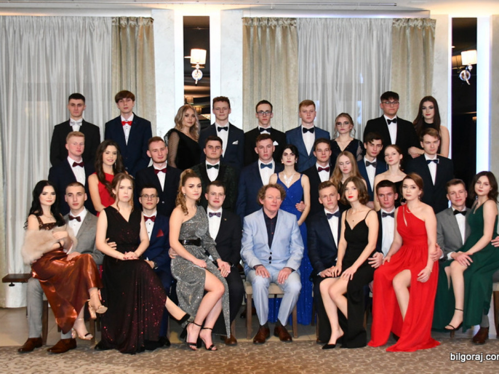 Studniówka uczniów biłgorajskiego Elektryka (FOTO, VIDEO)