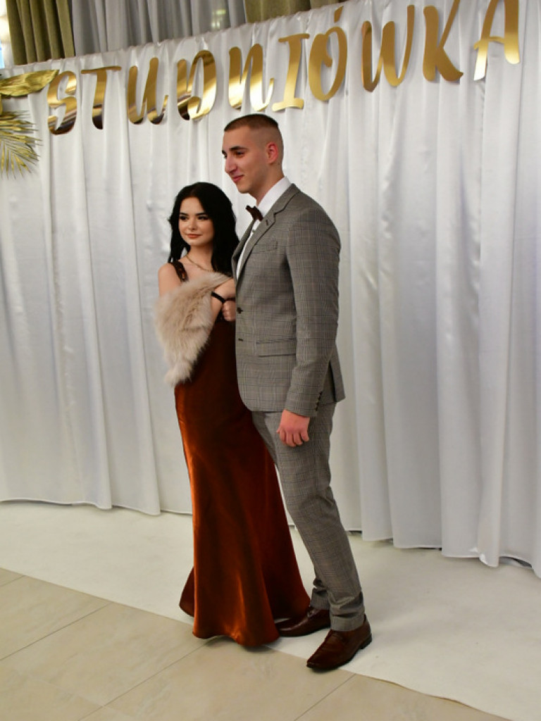 Studniówka uczniów biłgorajskiego Elektryka (FOTO, VIDEO)