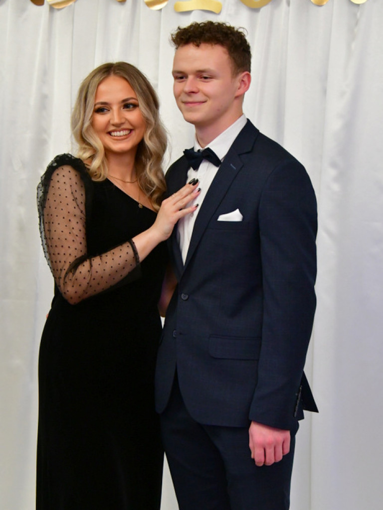 Studniówka uczniów biłgorajskiego Elektryka (FOTO, VIDEO)