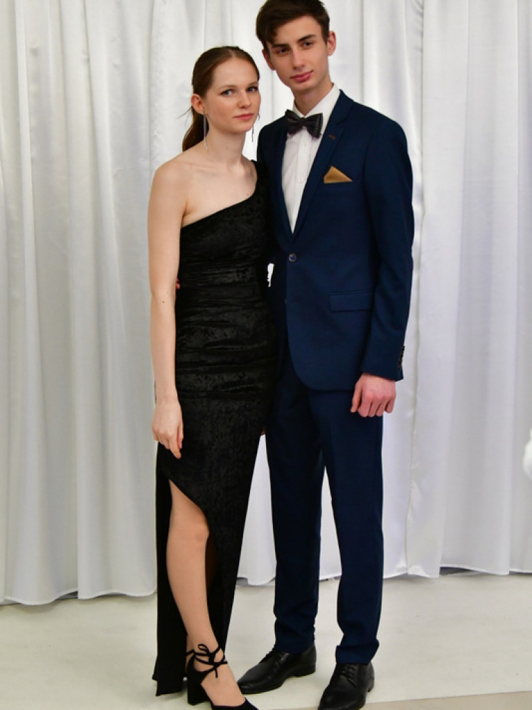 Studniówka uczniów biłgorajskiego Elektryka (FOTO, VIDEO)