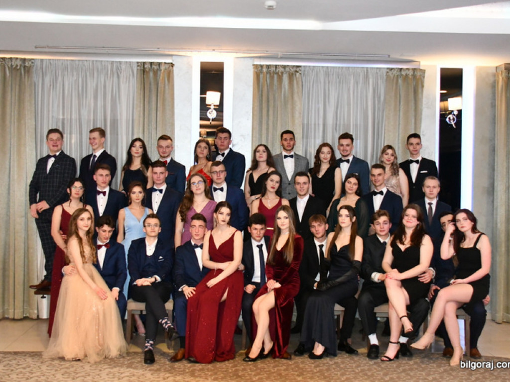 Studniówka uczniów biłgorajskiego Elektryka (FOTO, VIDEO)