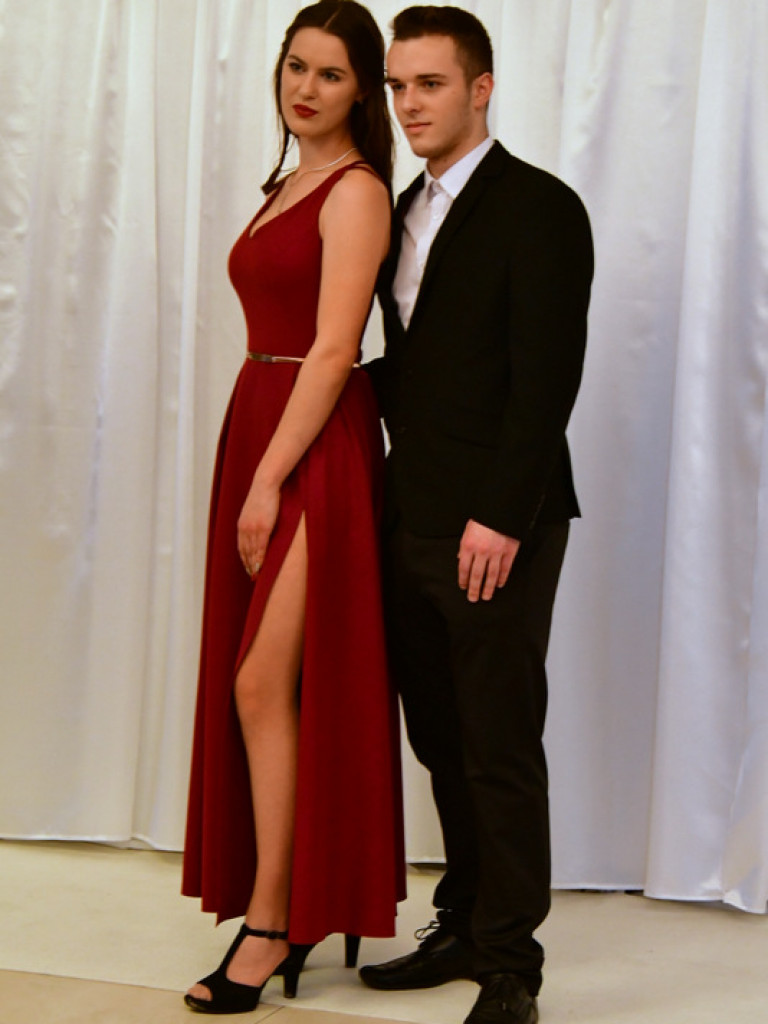 Studniówka uczniów biłgorajskiego Elektryka (FOTO, VIDEO)