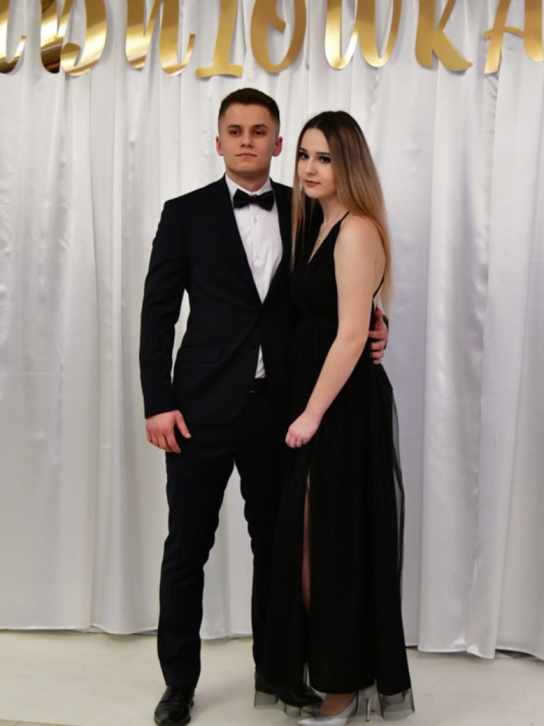 Studniówka uczniów biłgorajskiego Elektryka (FOTO, VIDEO)