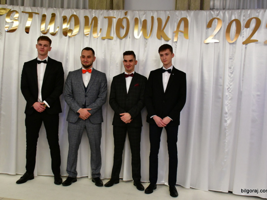 Studniówka uczniów biłgorajskiego Elektryka (FOTO, VIDEO)