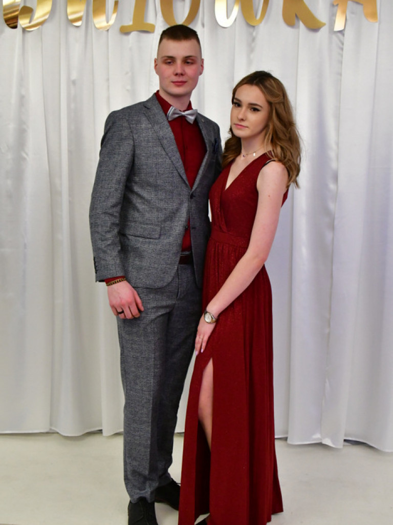 Studniówka uczniów biłgorajskiego Elektryka (FOTO, VIDEO)